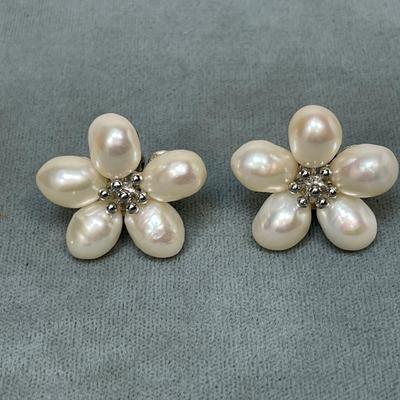 Gorgeous Pearl and Sterling earrings