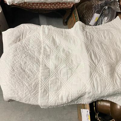 17 Down Pillows with Shams and Pillowcases (1020BL-SS)