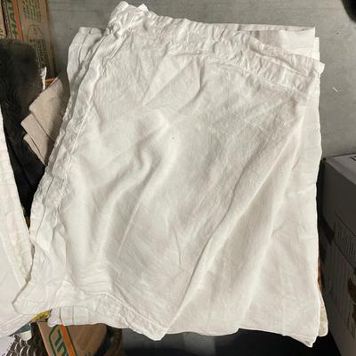 17 Down Pillows with Shams and Pillowcases (1020BL-SS)