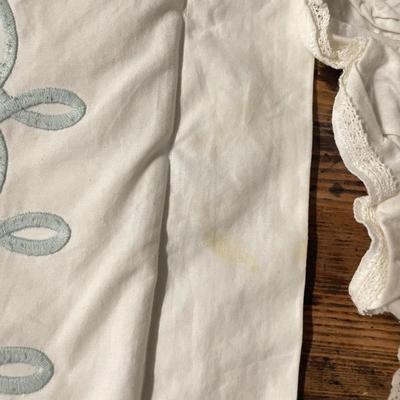 17 Down Pillows with Shams and Pillowcases (1020BL-SS)