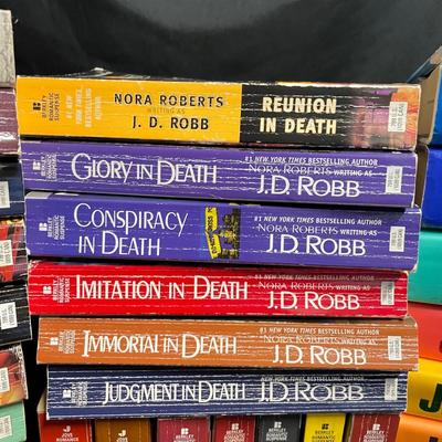 Nora Roberts as JD Robb Novels (1020BR- SS)
