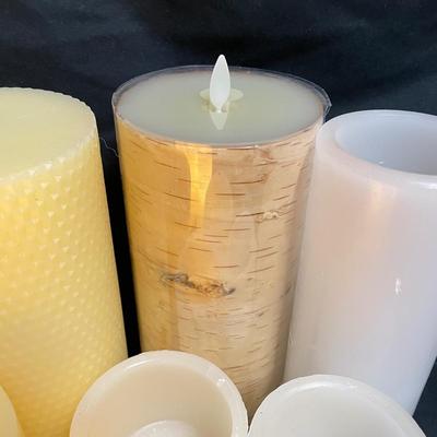 Pottery Barn’s Luminara Honey Comb and More Flameless Candles (1020BR-SS)