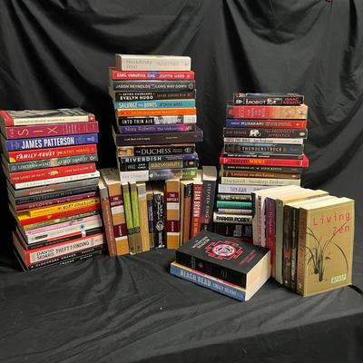 Popular Fiction & Memoirs in Paperback (1020R-SS)