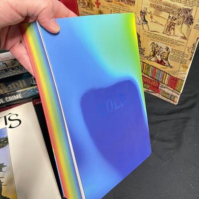 Unique Collection of Unusual Books (1020BR-SS)