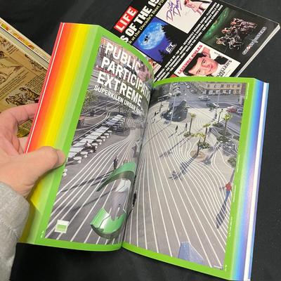 Unique Collection of Unusual Books (1020BR-SS)