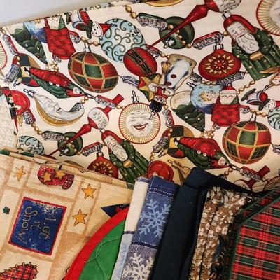 Large Lot of Holiday Theme Linen Placemats
