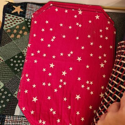 Large Lot of Linen Placemats Patriotic Summertime & Others