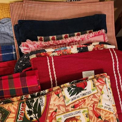Another Lot Linen Placemats