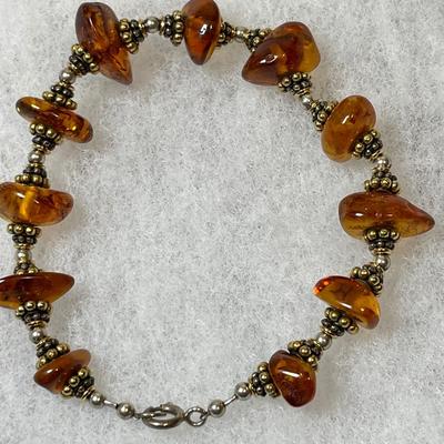 Nice Amber and Sterling beaded bracelet