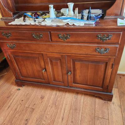 Willett Elswick Solid Cherry China Hutch 2 Piece 50"x19"x71"