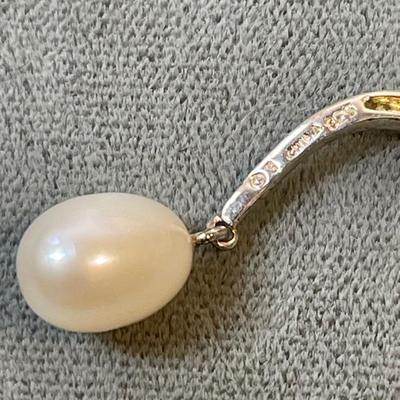 Designer Pearl and Sterling necklace