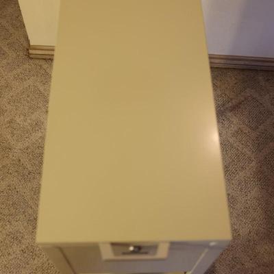 Pendaflexer Lift Top Metal Rolling Mobile File Cabinet