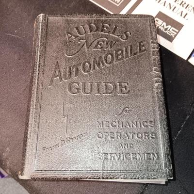 AUTO REPAIR BOOKS AND CAR MANUAL