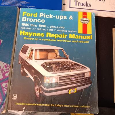 AUTO REPAIR BOOKS AND CAR MANUAL