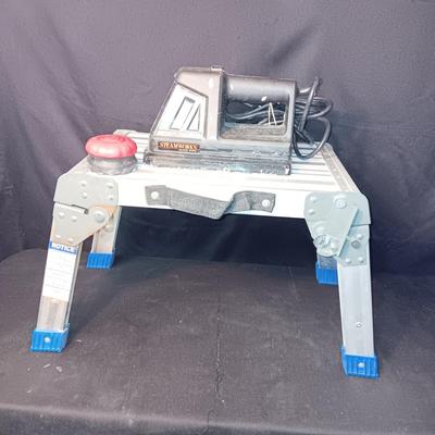 HAUL MASTER WORKING PLATFORM AND AN ELECTRIC WALLPAPER STEAM REMOVER