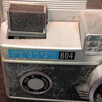 KODAK INSTAMATIC 804 & INSTAMATIC 304 CAMERA