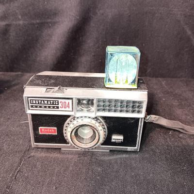 KODAK INSTAMATIC 804 & INSTAMATIC 304 CAMERA