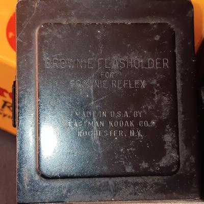 KODAK BROWNIE REFLEX SYNCHRO MODEL WITH FLASH CAMERA