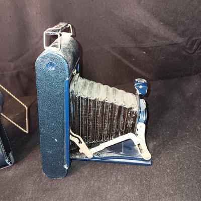 NO IA POCKET KODAK JR CAMERA WITH CASE