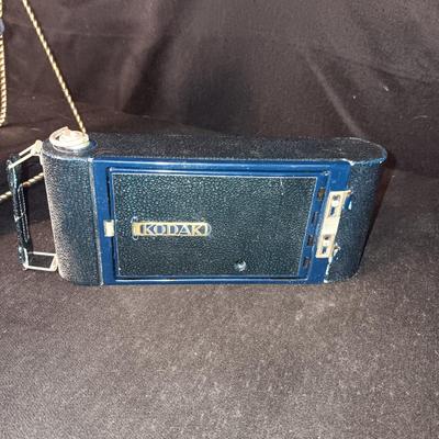NO IA POCKET KODAK JR CAMERA WITH CASE