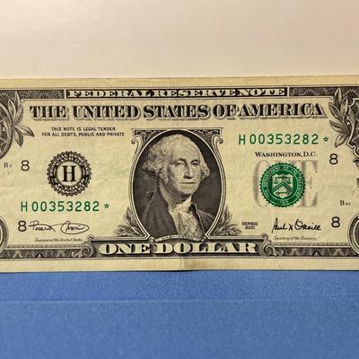 SERIES 2001 ***STAR*** FRN EXTRA FINE CONDITION H00353282* AS PICTURED. FREE DOMESTIC SHIPPING.