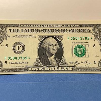 SERIES 2006 ***STAR*** FRN UNCIRCULATED CONDITION F05043789* AS PICTURED. FREE DOMESTIC SHIPPING.