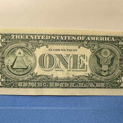 SERIES 2006 ***STAR*** FRN AU/UNCIRCULATED CONDITION J01816571* AS PICTURED. FREE DOMESTIC SHIPPING.