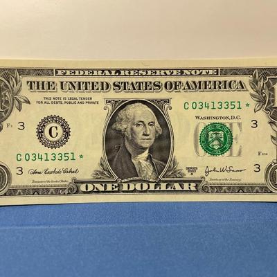 SERIES 2003-A ***STAR*** FRN UNCIRCULATED CONDITION C03413351* AS PICTURED. FREE DOMESTIC SHIPPING.