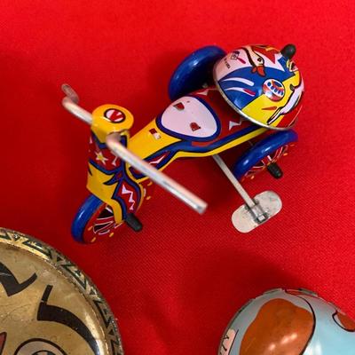 Vintage Wind-Up Toys / Noise Makers Lot