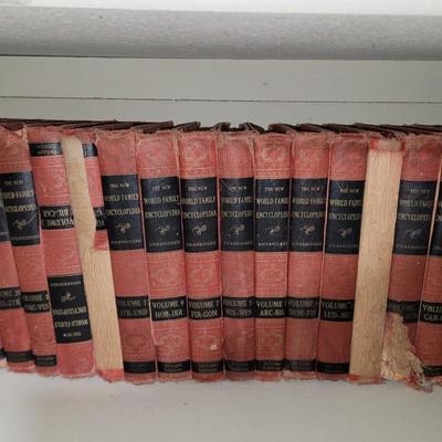 Lot of books including 1955 encyclopedias