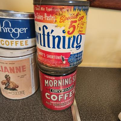 Collection of Vintage Tin Cans Coffee , Crackers, Shortening Baking Powder