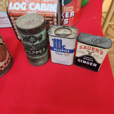 Collection of Tin Cans Esskay Meats Armour Lard Watkins Cocoa , Banquet Tea , McCormick Spices
