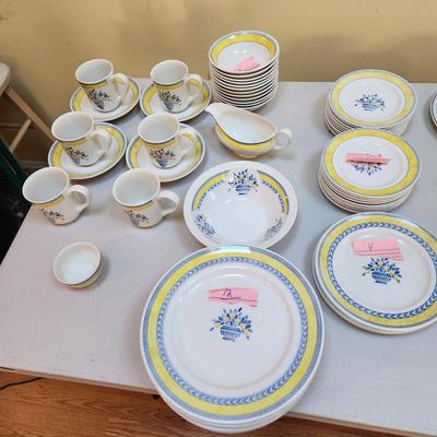 Johnson Brothers Bros Jardiniere China Collection Plates Bowls Gravy Cups