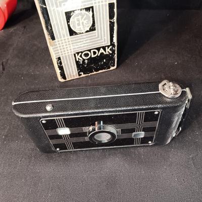 ART DECO JIFFY KODAK SIX-16 FOLDING CAMERA WITH BOX