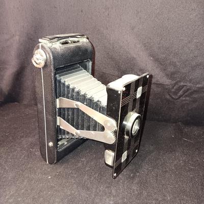ART DECO JIFFY KODAK SIX-16 FOLDING CAMERA WITH BOX