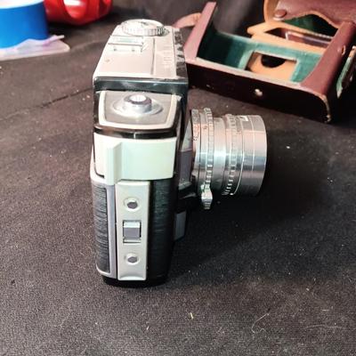 KODAK SIGNET 80 35mm CAMERA WITH LEATHER CASE
