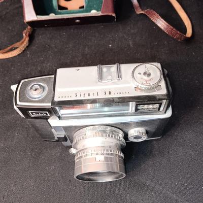 KODAK SIGNET 80 35mm CAMERA WITH LEATHER CASE