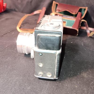 KODAK SIGNET 80 35mm CAMERA WITH LEATHER CASE
