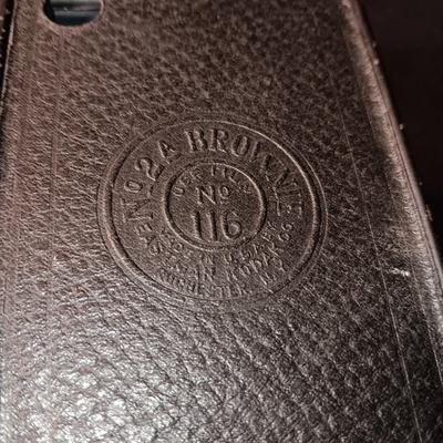 KODAK NO 2A BROWNIE BOX CAMERA