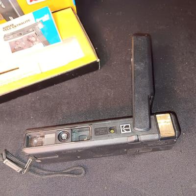 1970'S KODAK TELE-EKTRALITE 600 CAMERA WITH BOX