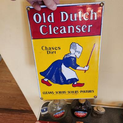 , Large Collectable Lot, Log Cabin, Powders, Ice bags, Dr Scholls , Ginger, Mennen's and More