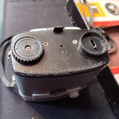 KODAK BROWNIE STARMITE II CAMERA WITH BOX