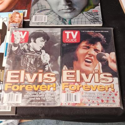ELVIS MAGAZINES, TV GUIDES AND PICTURES