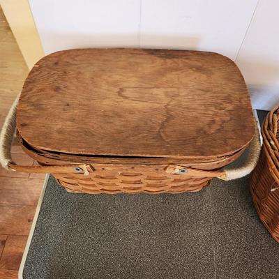 lot of 3 Baskets Picnic, Bicycle, Wood Handle