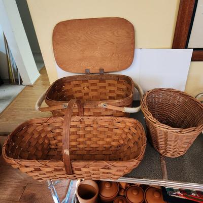 lot of 3 Baskets Picnic, Bicycle, Wood Handle