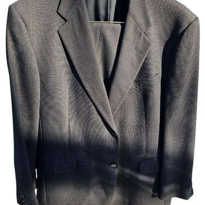 Men's Clothing Lot
