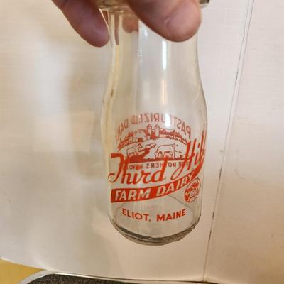 Third Hill Farm Dairy Eliot Maine 1/2 Pint Milk Bottle For Mothers Who Care