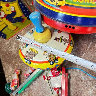 Vintage Metal Tin Toys Lot Ohio Art Noise Makers Jack in the Box