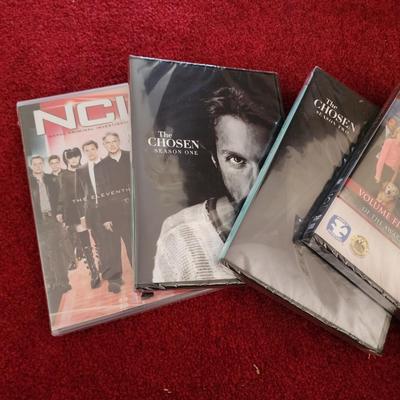 Lot of 25 Dvds