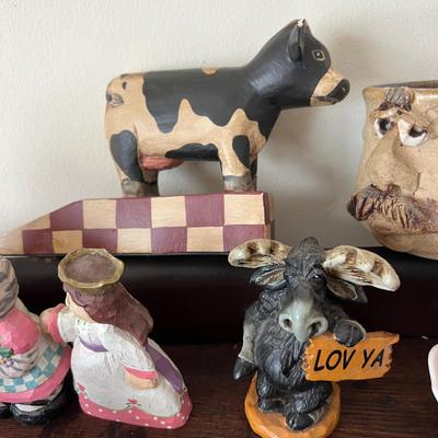 Kitch Carved Wood Ceramic Figurines Collectibles Lot